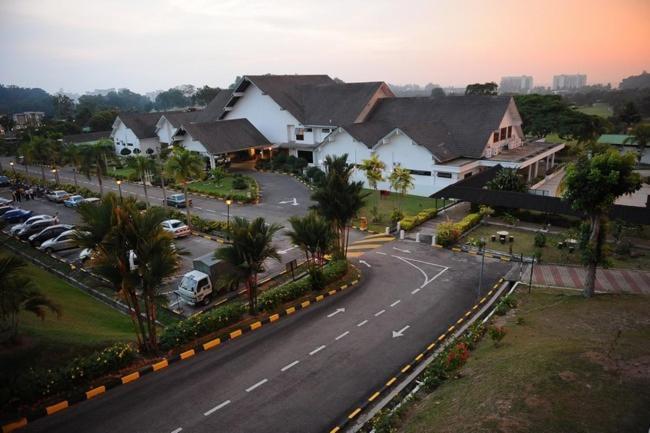 Port Dickson Golf And Country Club Hotel Exterior photo